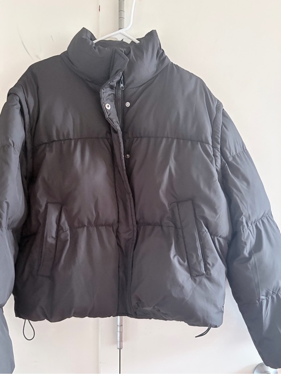 JustFab Jackets & Blazers - JustFab Black Short Puffer Jacket with High Collar